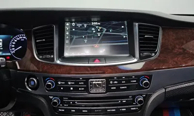 Hyundai Equus