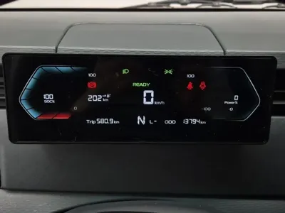 Geely SE-A2 Van