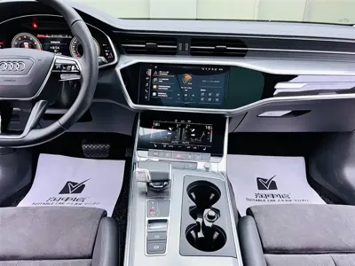 Audi A6 (Import)