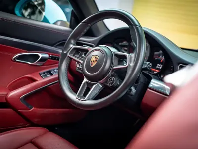 Porsche 911