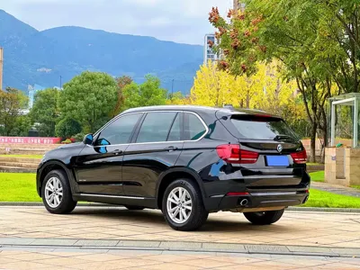 BMW X5 (Import)
