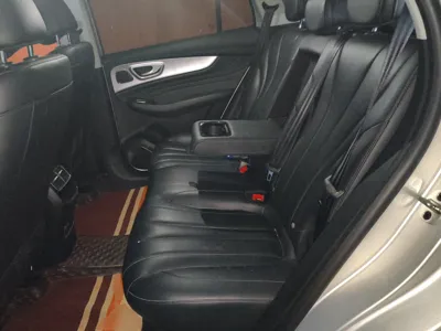 Roewe RX5 Max