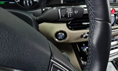 Genesis EQ900