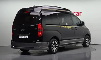 Hyundai Starex