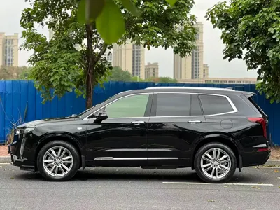 Cadillac XT6