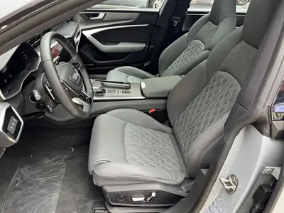 Audi A7L