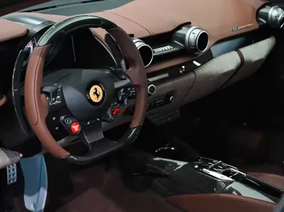 Ferrari 812