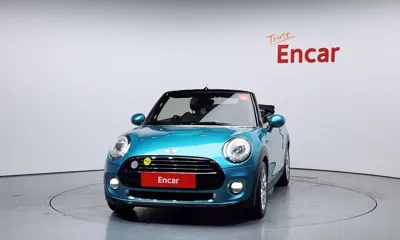 MINI Cooper Convertible