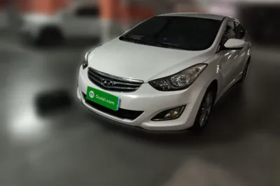 Hyundai Elantra (5th Generation