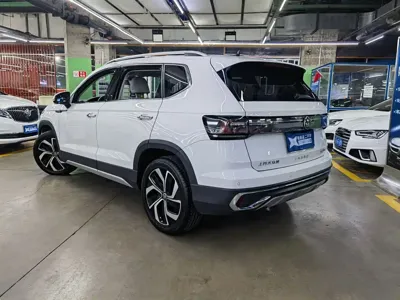 Volkswagen Tharu