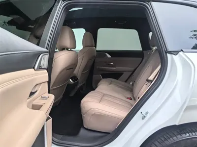 Xpeng G9