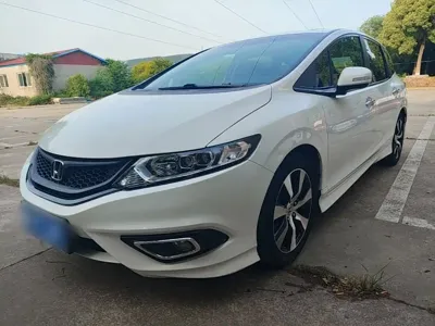 Honda Jade