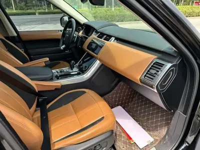 Land Rover Sport