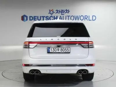 Lincoln Aviator