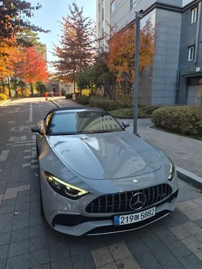 Mercedes-Benz SL-Class