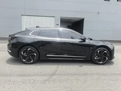 Zeekr 001