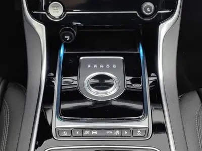 Jaguar XFL