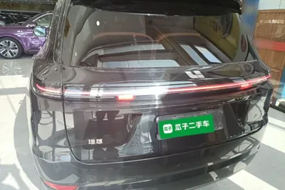 Li Auto L9