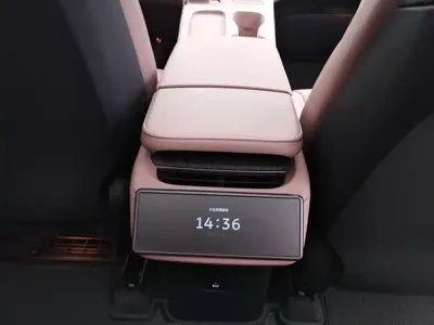 Nio EC6