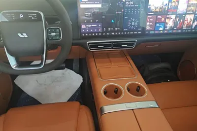 Li Auto L9