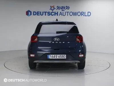 Hyundai Venue