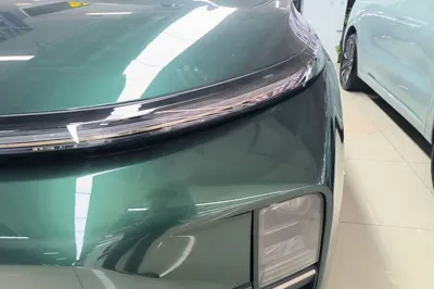 Li Auto L9