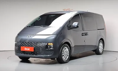 Hyundai Staria