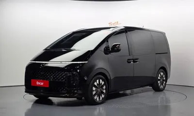 Hyundai Staria