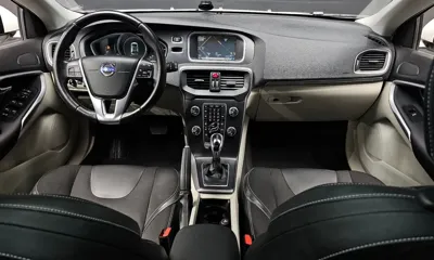 Volvo V40