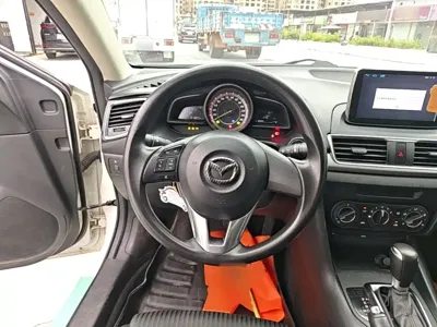 Mazda 3 Axela