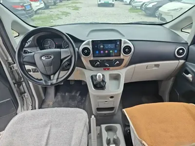JAC Refine Refine M3