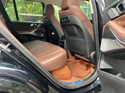 BMW X5 (Import)