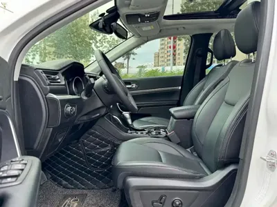 Jeep Grand Commander