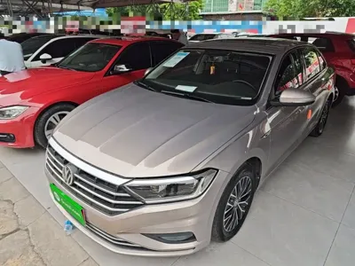 Volkswagen Sagitar