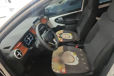 BYD e1