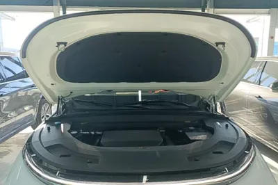 Li Auto L7