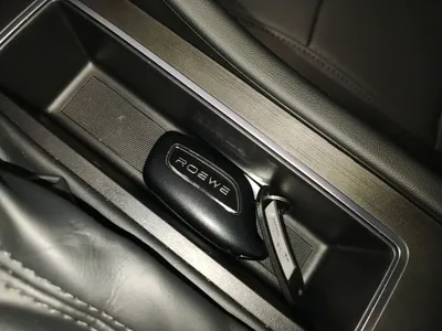 Roewe i5