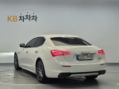 Maserati Ghibli