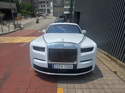 Rolls-Royce Phantom