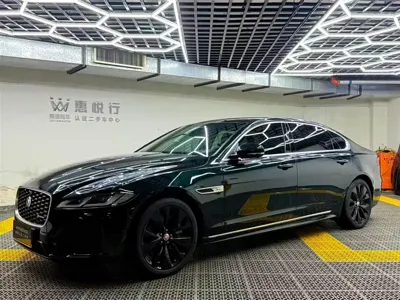 Jaguar XFL