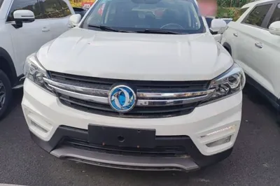 Dongfeng Fengon S560