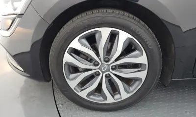 Renault-KoreaSamsung SM6