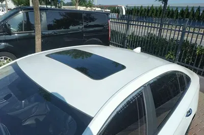 Roewe i5