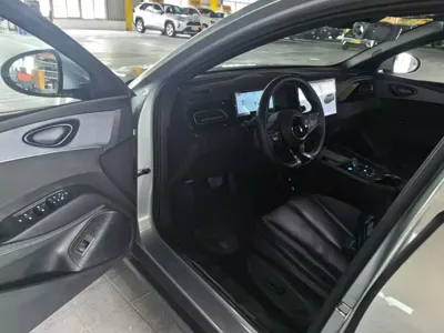 BYD 海豹06