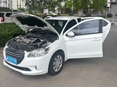 Peugeot 301