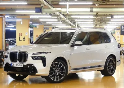 BMW X7