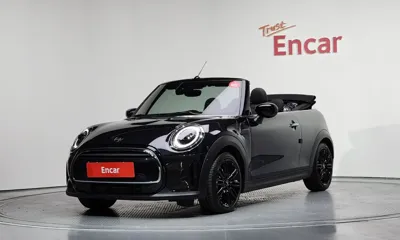 MINI Cooper Convertible