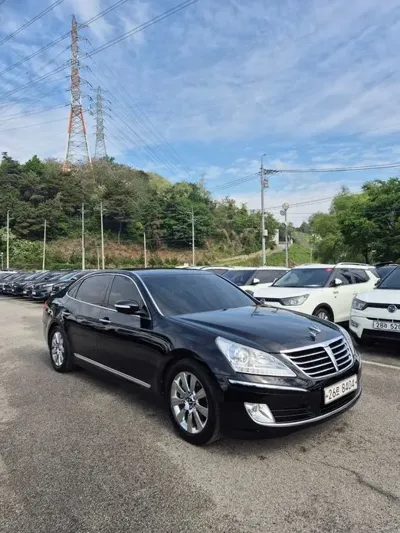 Hyundai Equus
