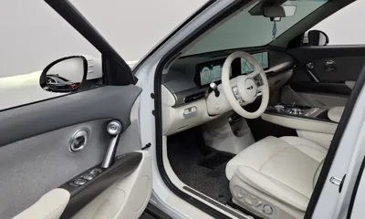 Genesis GV60