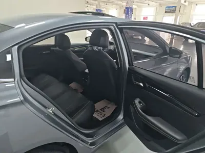 Roewe i5